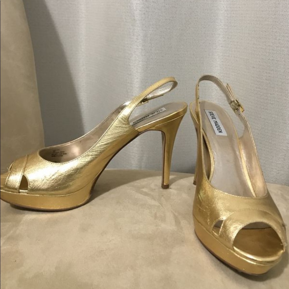 Steve Madden Pumps